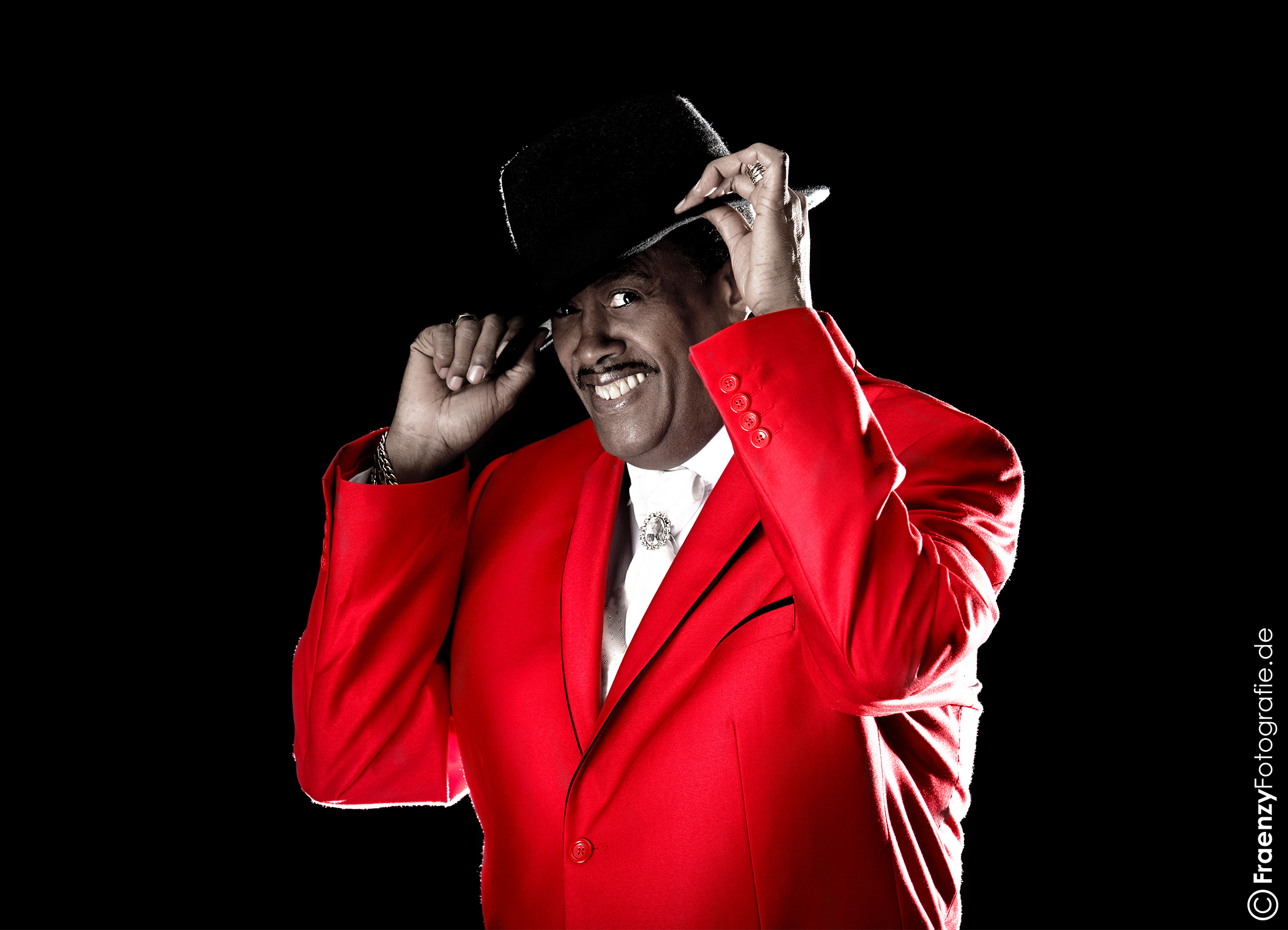 Keith Tynes – Sänger und Entertainer